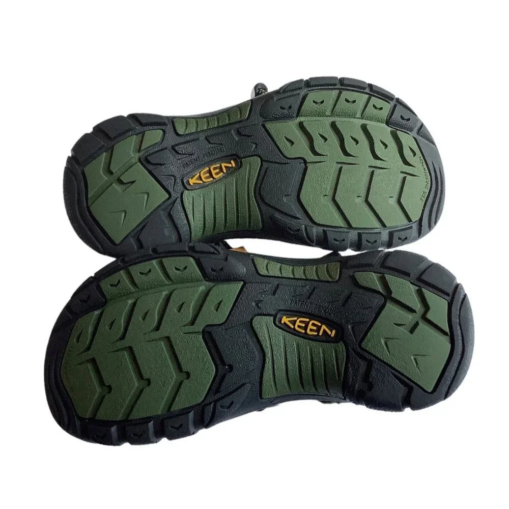 Keen Camouflage Newport H2 Hiking Sandals Kid Sz 1 Green Granola Girl Gorpcore‎